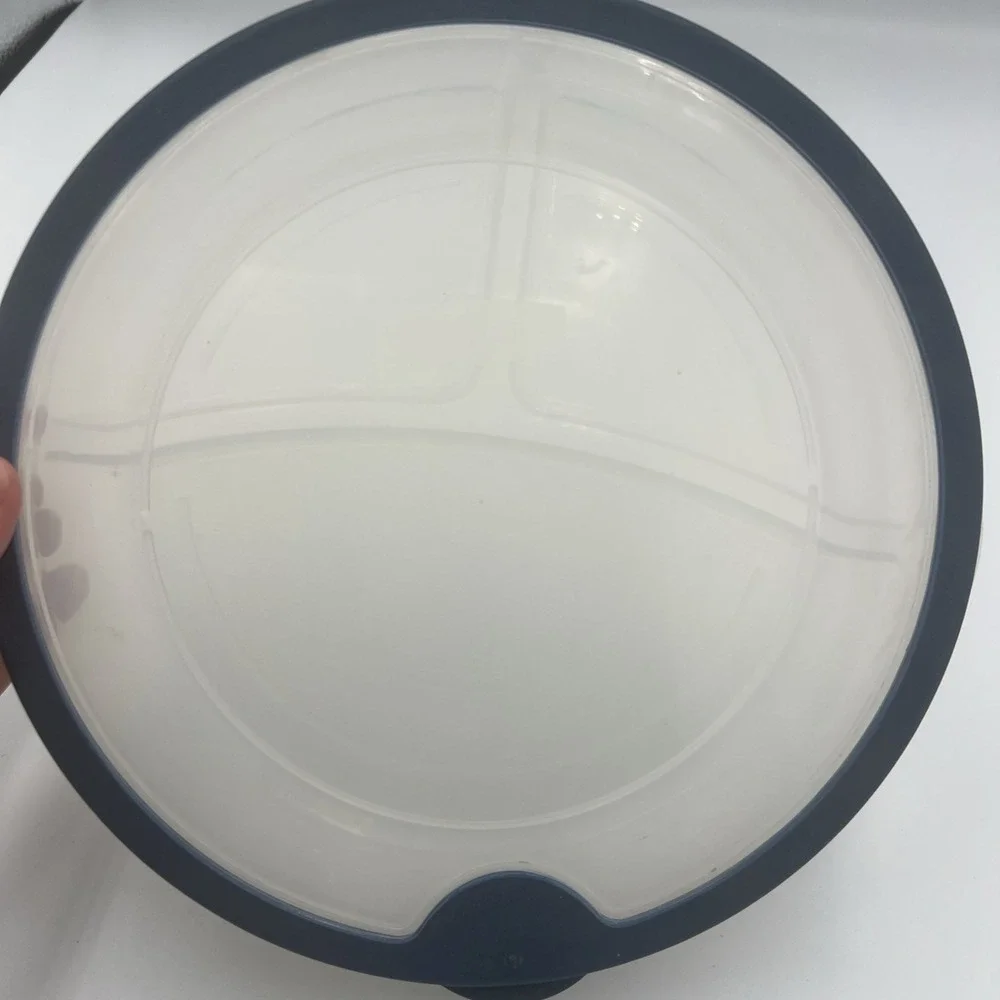 Rubbermaid Servin Saver Round Divided 556B Lid 518K‎ Food Storage Container Blue